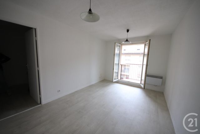 Afficher la photo en grand Appartement T2 à vendre - 2 pièces - 30.37 m2 - TOULOUSE - 31 - MIDI-PYRENEES - Century 21 Les Minimes