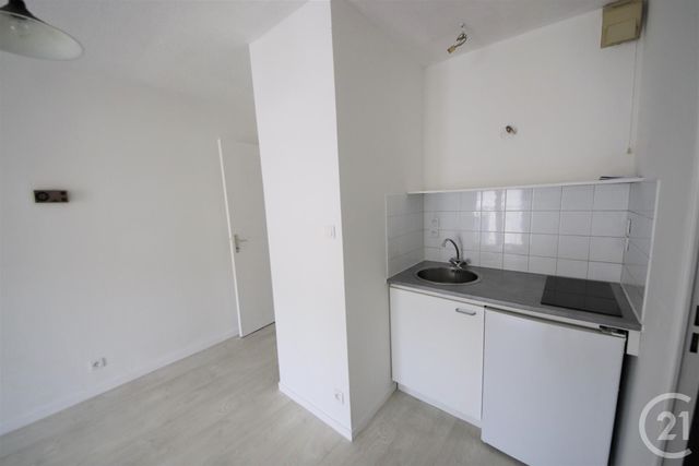 Afficher la photo en grand Appartement T2 à vendre - 2 pièces - 30.37 m2 - TOULOUSE - 31 - MIDI-PYRENEES - Century 21 Les Minimes