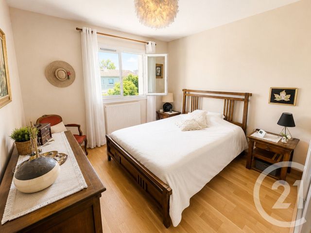 Appartement F3 à vendre - 3 pièces - 75.0 m2 - TOULOUSE - 31 - MIDI-PYRENEES - Century 21 Les Minimes