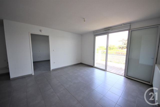 Afficher la photo en grand appartement à vendre - 2 pièces - 44.0 m2 - TOULOUSE - 31 - MIDI-PYRENEES - Century 21 Les Minimes