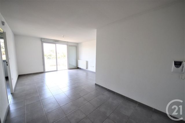 Afficher la photo en grand appartement à vendre - 2 pièces - 44.0 m2 - TOULOUSE - 31 - MIDI-PYRENEES - Century 21 Les Minimes