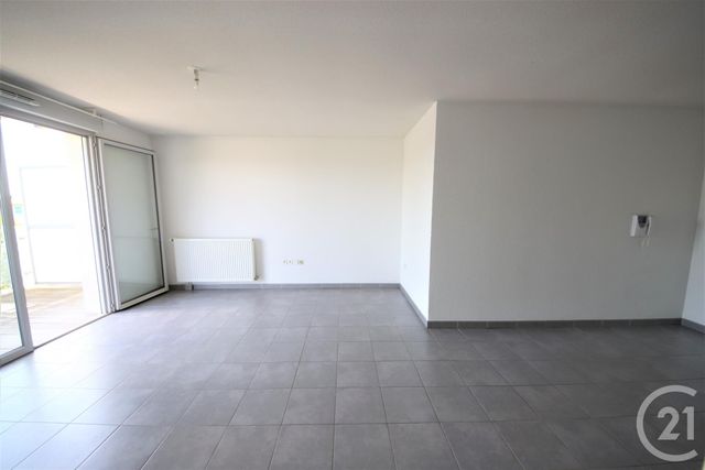 Afficher la photo en grand appartement à vendre - 2 pièces - 44.0 m2 - TOULOUSE - 31 - MIDI-PYRENEES - Century 21 Les Minimes