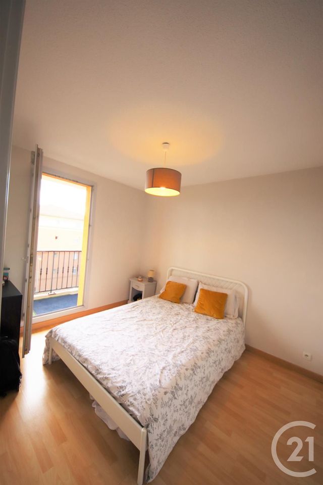 Appartement T2 à vendre - 2 pièces - 47.74 m2 - TOULOUSE - 31 - MIDI-PYRENEES - Century 21 Les Minimes Appartement T2 à vendre - 2 pièces - 47.74 m2 - TOULOUSE - 31 - MIDI-PYRENEES - Century 21 Les Minimes