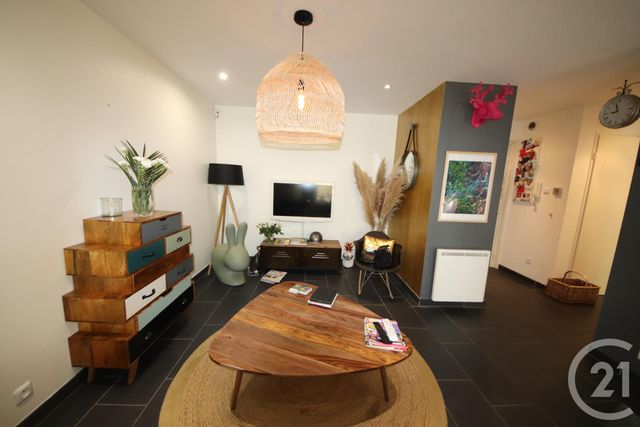 Appartement T2 à vendre - 2 pièces - 48.85 m2 - TOULOUSE - 31 - MIDI-PYRENEES - Century 21 Les Minimes Appartement T2 à vendre - 2 pièces - 48.85 m2 - TOULOUSE - 31 - MIDI-PYRENEES - Century 21 Les Minimes