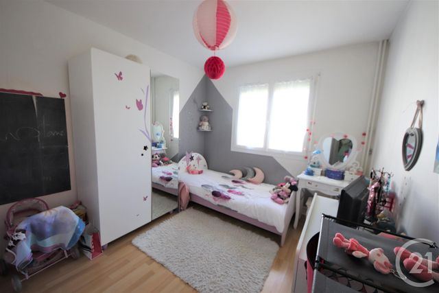 Appartement T4 à vendre - 4 pièces - 76.53 m2 - TOULOUSE - 31 - MIDI-PYRENEES - Century 21 Les Minimes Appartement T4 à vendre - 4 pièces - 76.53 m2 - TOULOUSE - 31 - MIDI-PYRENEES - Century 21 Les Minimes