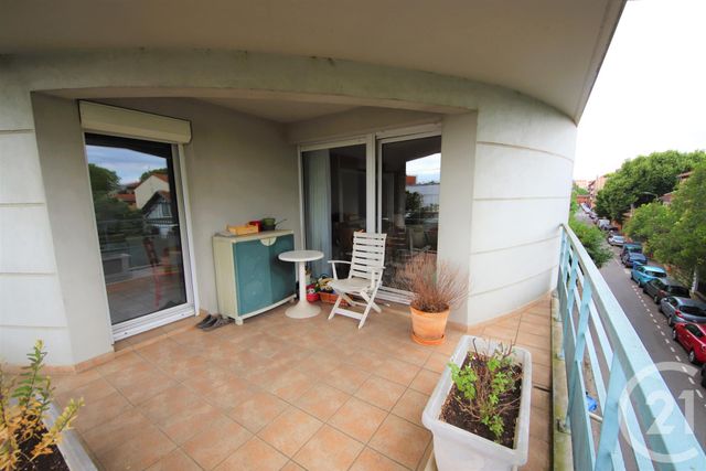 Afficher la photo en grand Appartement F4 à vendre - 4 pièces - 88.0 m2 - TOULOUSE - 31 - MIDI-PYRENEES - Century 21 Les Minimes