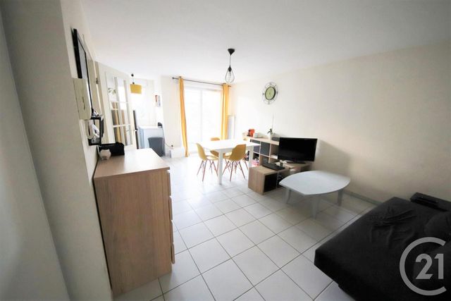 Appartement T2 à louer - 2 pièces - 42.48 m2 - TOULOUSE - 31 - MIDI-PYRENEES - Century 21 Les Minimes Appartement T2 à louer - 2 pièces - 42.48 m2 - TOULOUSE - 31 - MIDI-PYRENEES - Century 21 Les Minimes