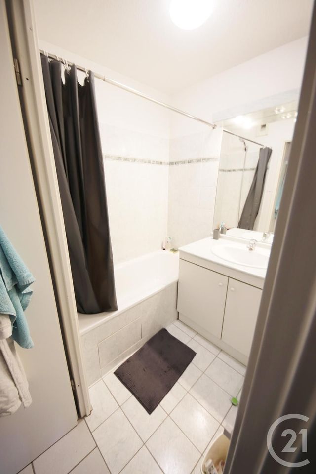 Appartement T2 à louer - 2 pièces - 42.48 m2 - TOULOUSE - 31 - MIDI-PYRENEES - Century 21 Les Minimes Appartement T2 à louer - 2 pièces - 42.48 m2 - TOULOUSE - 31 - MIDI-PYRENEES - Century 21 Les Minimes