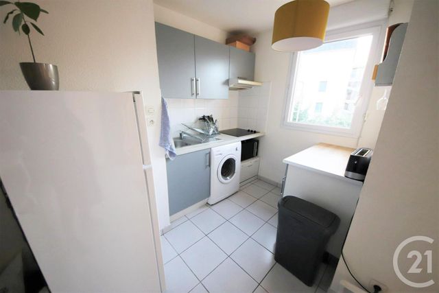 Appartement T2 à louer - 2 pièces - 42.48 m2 - TOULOUSE - 31 - MIDI-PYRENEES - Century 21 Les Minimes Appartement T2 à louer - 2 pièces - 42.48 m2 - TOULOUSE - 31 - MIDI-PYRENEES - Century 21 Les Minimes