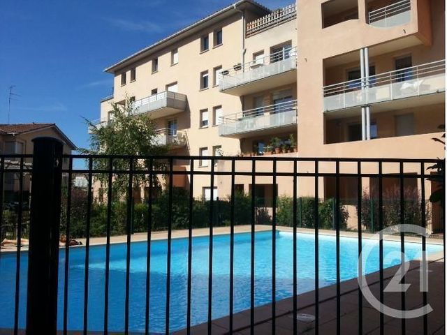 Appartement T2 à louer - 2 pièces - 30.12 m2 - TOULOUSE - 31 - MIDI-PYRENEES - Century 21 Les Minimes Appartement T2 à louer - 2 pièces - 30.12 m2 - TOULOUSE - 31 - MIDI-PYRENEES - Century 21 Les Minimes