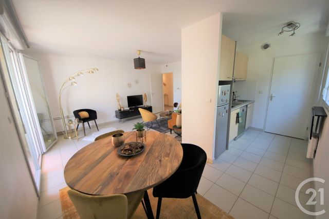 Appartement F3 à vendre - 3 pièces - 67.0 m2 - TOULOUSE - 31 - MIDI-PYRENEES - Century 21 Les Minimes Appartement F3 à vendre - 3 pièces - 67.0 m2 - TOULOUSE - 31 - MIDI-PYRENEES - Century 21 Les Minimes