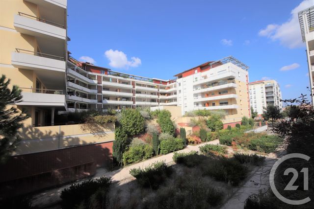Appartement F3 à vendre - 3 pièces - 67.0 m2 - TOULOUSE - 31 - MIDI-PYRENEES - Century 21 Les Minimes Appartement F3 à vendre - 3 pièces - 67.0 m2 - TOULOUSE - 31 - MIDI-PYRENEES - Century 21 Les Minimes