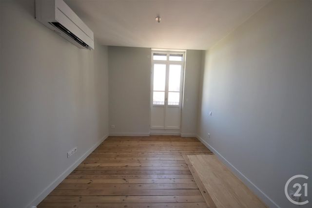 Afficher la photo en grand Appartement T4 à vendre - 4 pièces - 97.68 m2 - TOULOUSE - 31 - MIDI-PYRENEES - Century 21 Les Minimes