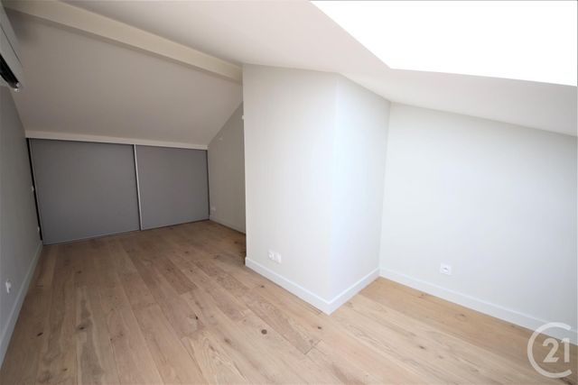 Afficher la photo en grand Appartement T4 à vendre - 4 pièces - 97.68 m2 - TOULOUSE - 31 - MIDI-PYRENEES - Century 21 Les Minimes