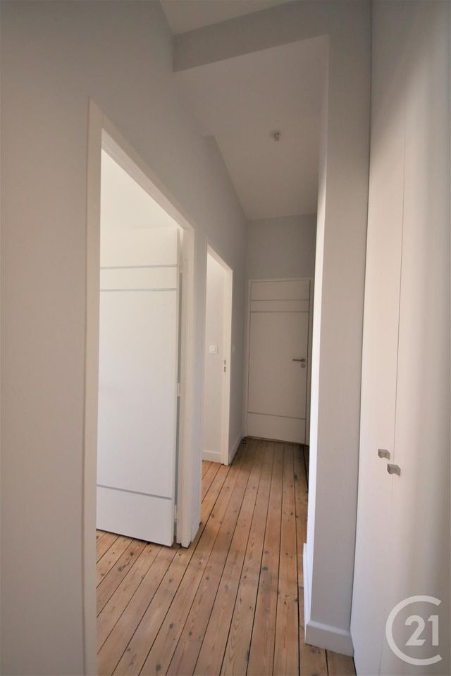 Afficher la photo en grand Appartement T3 à vendre - 3 pièces - 66.57 m2 - TOULOUSE - 31 - MIDI-PYRENEES - Century 21 Les Minimes