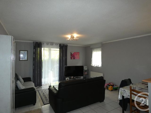 Afficher la photo en grand appartement à vendre - 3 pièces - 60.72 m2 - TOULOUSE - 31 - MIDI-PYRENEES - Century 21 Les Minimes