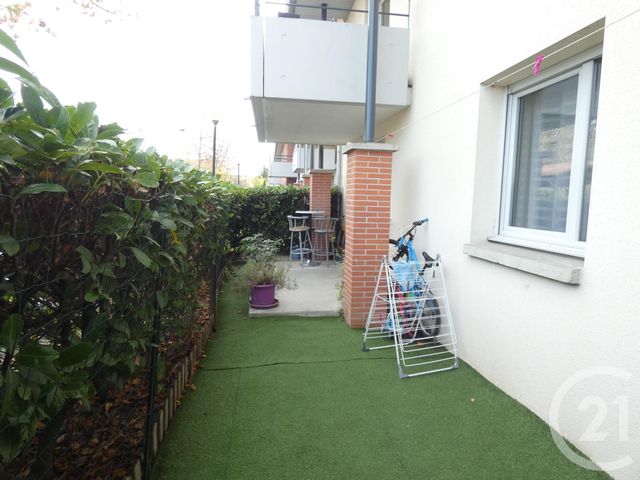 Afficher la photo en grand appartement à vendre - 3 pièces - 60.72 m2 - TOULOUSE - 31 - MIDI-PYRENEES - Century 21 Les Minimes