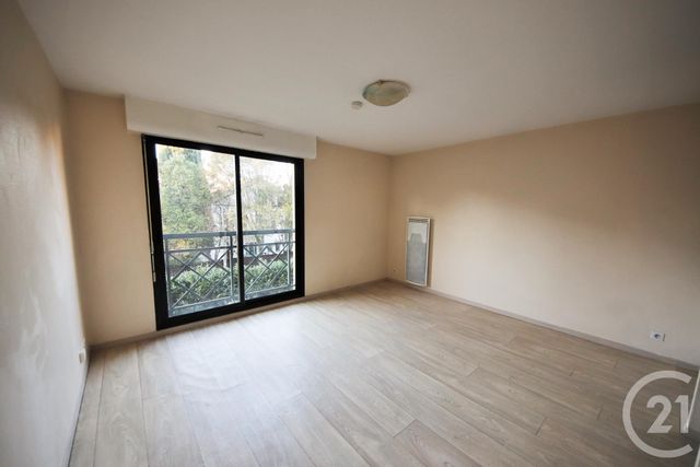 Appartement F1 à vendre - 1 pièce - 27.0 m2 - TOULOUSE - 31 - MIDI-PYRENEES - Century 21 Les Minimes