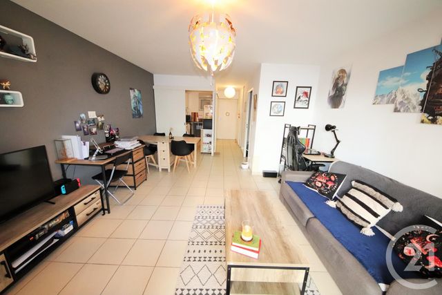 Appartement T3 à vendre - 3 pièces - 62.1 m2 - TOULOUSE - 31 - MIDI-PYRENEES - Century 21 Les Minimes