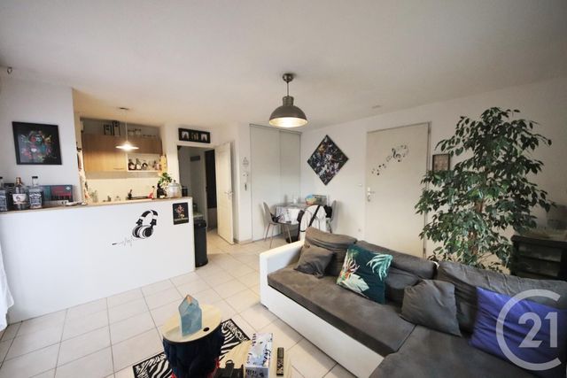 appartement à vendre - 3 pièces - 50.3 m2 - TOULOUSE - 31 - MIDI-PYRENEES - Century 21 Les Minimes