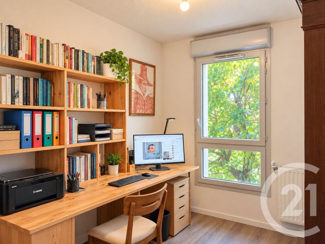 Appartement F3 à vendre - 3 pièces - 57.79 m2 - TOULOUSE - 31 - MIDI-PYRENEES - Century 21 Les Minimes