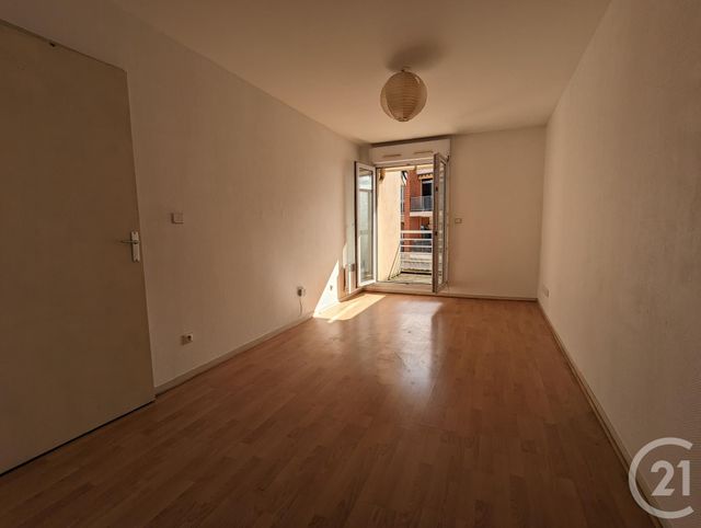 Appartement F1 à louer - 1 pièce - 24.34 m2 - TOULOUSE - 31 - MIDI-PYRENEES - Century 21 Les Minimes