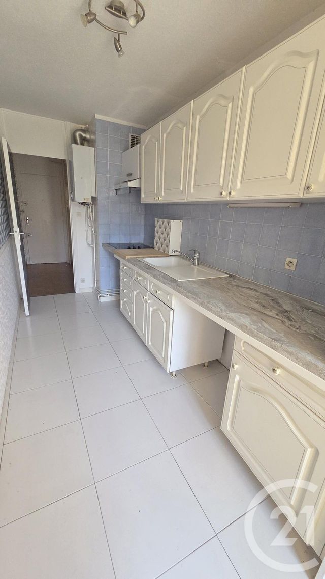 Appartement F3 à vendre - 3 pièces - 62.0 m2 - TOULOUSE - 31 - MIDI-PYRENEES - Century 21 Les Minimes