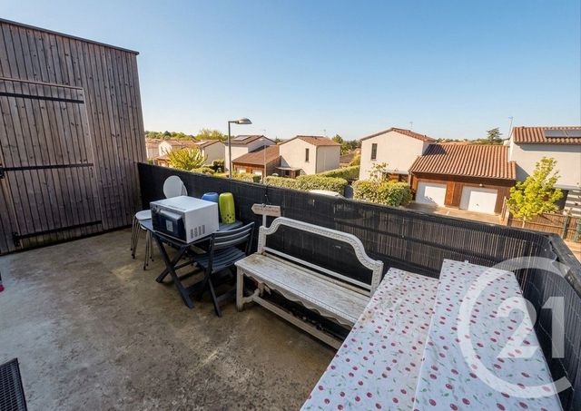 Appartement à vendre - 2 pièces - 42.0 m2 - ST GENIES BELLEVUE - 31 - MIDI-PYRENEES - Century 21 Les Minimes