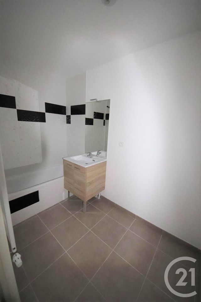 Appartement T2 à vendre - 2 pièces - 46.02 m2 - TOULOUSE - 31 - MIDI-PYRENEES - Century 21 Les Minimes