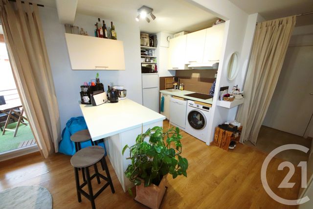Appartement T4 à vendre - 4 pièces - 72.03 m2 - TOULOUSE - 31 - MIDI-PYRENEES - Century 21 Les Minimes