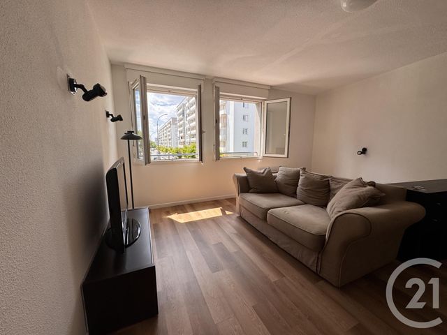 Appartement T1 à louer - 1 pièce - 32.06 m2 - TOULOUSE - 31 - MIDI-PYRENEES - Century 21 Les Minimes