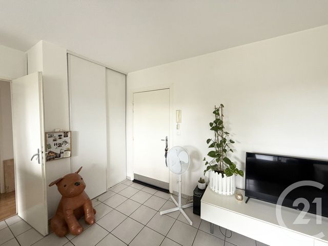 Afficher la photo en grand Appartement F2 à vendre - 2 pièces - 46.0 m2 - TOULOUSE - 31 - MIDI-PYRENEES - Century 21 Les Minimes