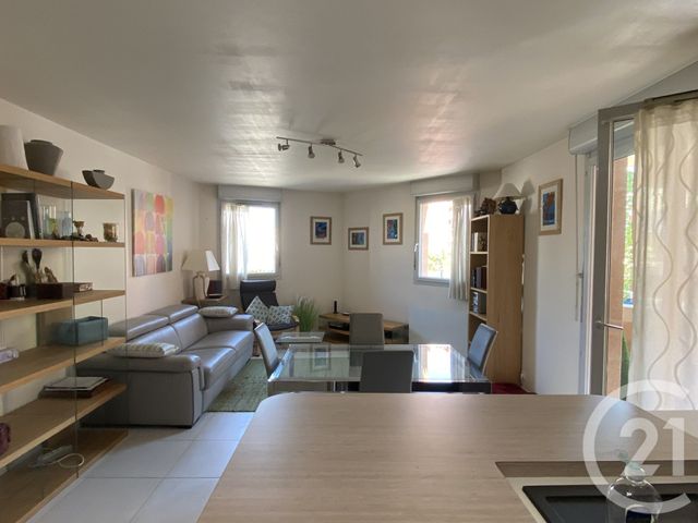 Appartement T4 à vendre - 4 pièces - 71.0 m2 - TOULOUSE - 31 - MIDI-PYRENEES - Century 21 Les Minimes