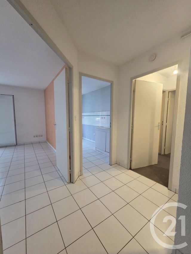 Appartement T3 à vendre - 3 pièces - 61.04 m2 - TOULOUSE - 31 - MIDI-PYRENEES - Century 21 Les Minimes