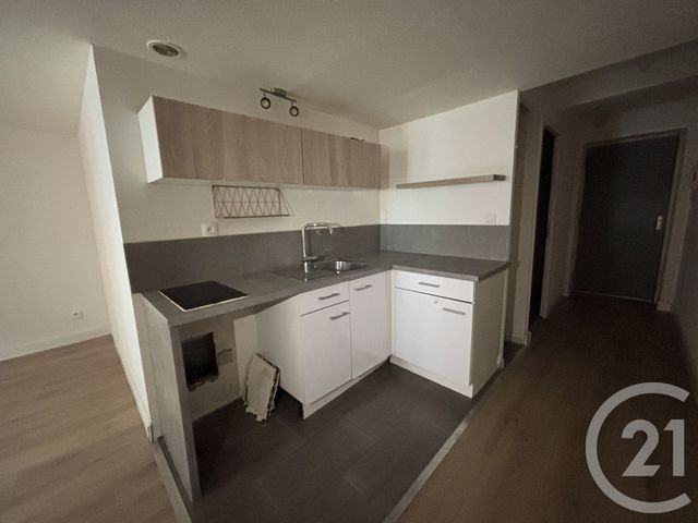 Appartement T2 à louer - 2 pièces - 37.43 m2 - TOULOUSE - 31 - MIDI-PYRENEES - Century 21 Les Minimes
