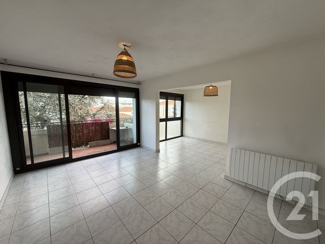 Afficher la photo en grand Appartement à vendre - 4 pièces - 76.56 m2 - TOULOUSE - 31 - MIDI-PYRENEES - Century 21 Les Minimes