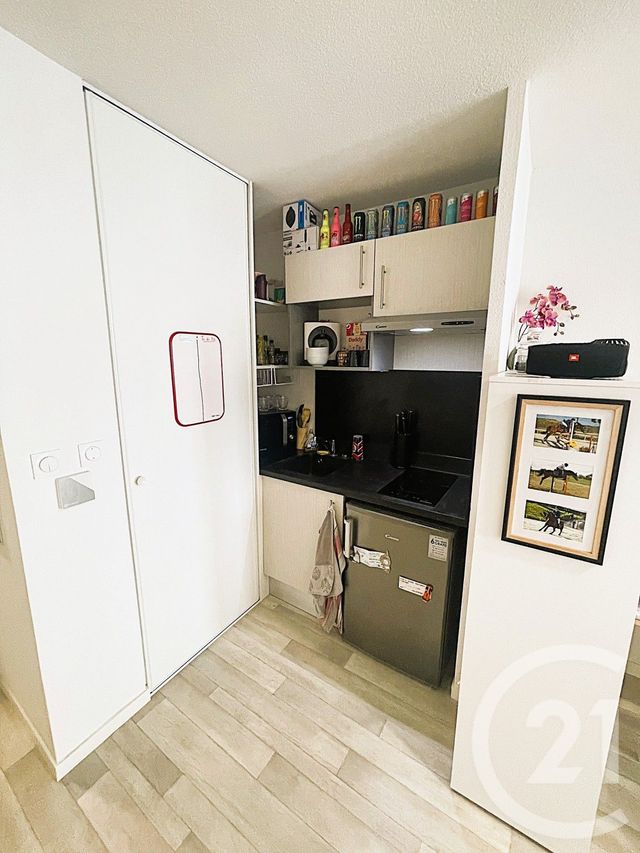 Afficher la photo en grand Appartement T1 à vendre - 1 pièce - 22.86 m2 - TOULOUSE - 31 - MIDI-PYRENEES - Century 21 Les Minimes