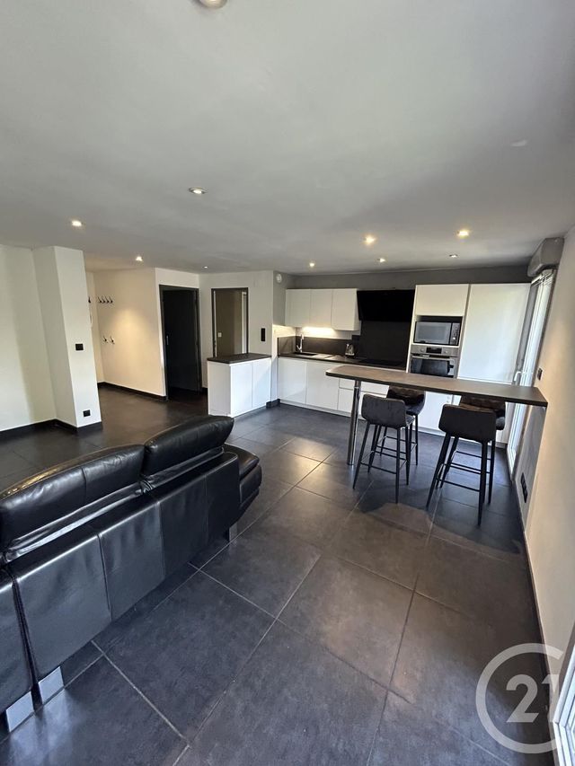 Appartement T3 à louer - 3 pièces - 61.07 m2 - TOULOUSE - 31 - MIDI-PYRENEES - Century 21 Les Minimes