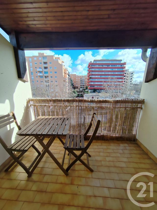 Appartement T2 à louer - 2 pièces - 32.5 m2 - TOULOUSE - 31 - MIDI-PYRENEES - Century 21 Les Minimes