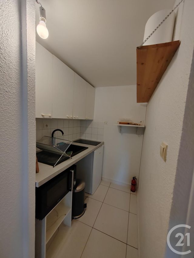 Appartement T2 à louer - 2 pièces - 32.5 m2 - TOULOUSE - 31 - MIDI-PYRENEES - Century 21 Les Minimes