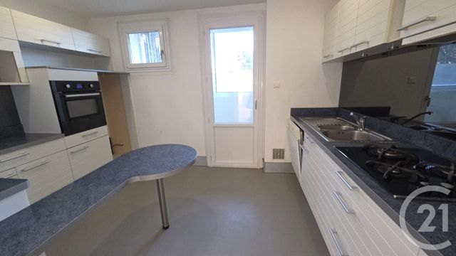 Appartement T3 à vendre - 3 pièces - 62.8 m2 - TOULOUSE - 31 - MIDI-PYRENEES - Century 21 Les Minimes