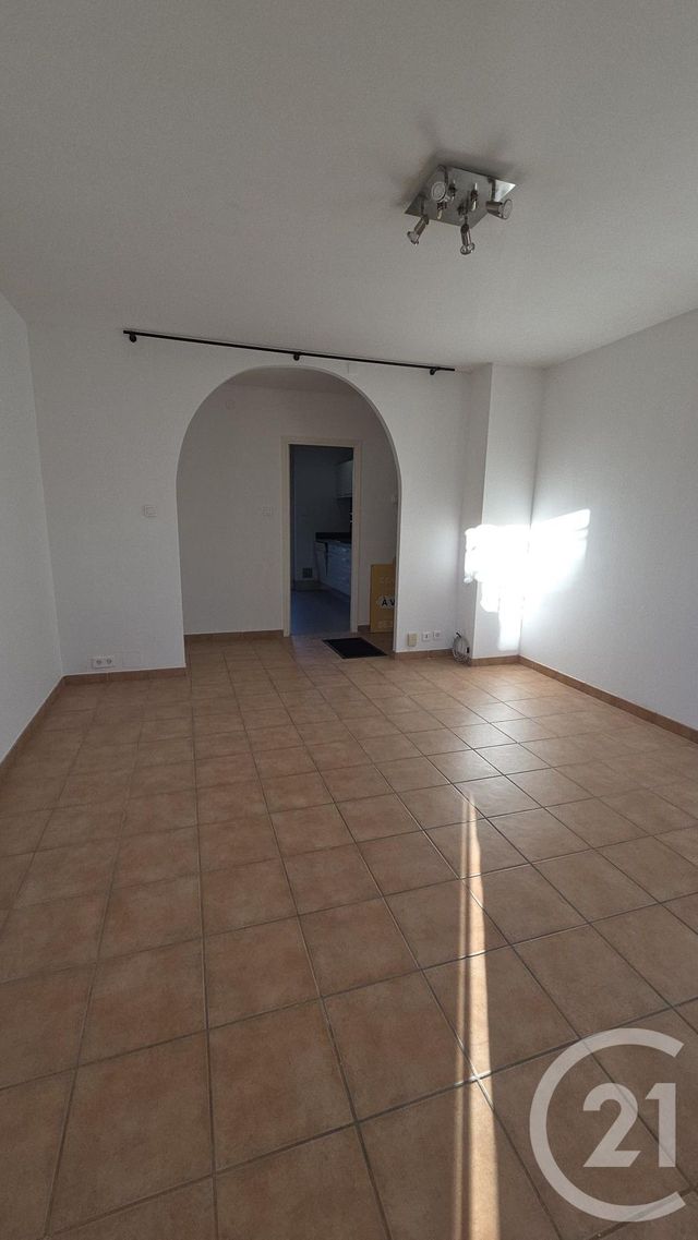 Appartement T3 à vendre - 3 pièces - 62.8 m2 - TOULOUSE - 31 - MIDI-PYRENEES - Century 21 Les Minimes