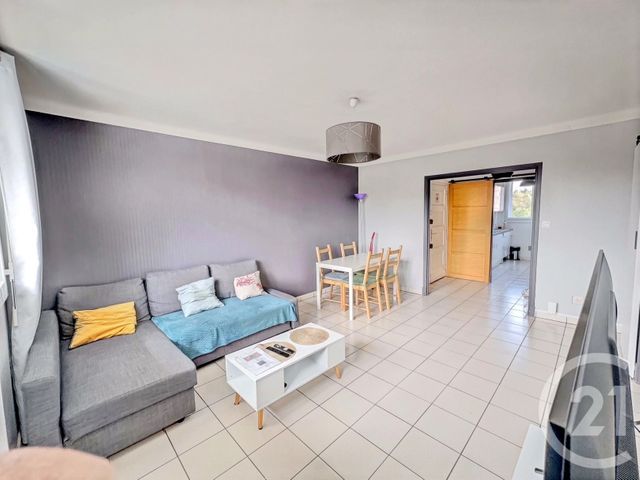 Afficher la photo en grand Appartement T3 à louer - 3 pièces - 56.1 m2 - TOULOUSE - 31 - MIDI-PYRENEES - Century 21 Les Minimes