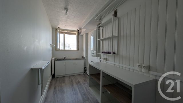 Appartement T3 à louer - 3 pièces - 57.11 m2 - TOULOUSE - 31 - MIDI-PYRENEES - Century 21 Les Minimes