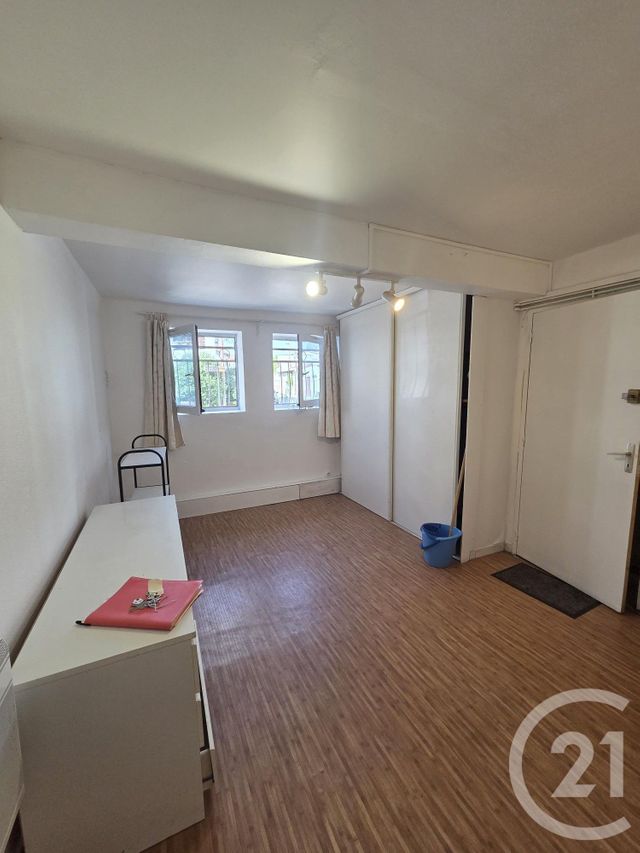 Appartement Studio à vendre - 1 pièce - 21.0 m2 - TOULOUSE - 31 - MIDI-PYRENEES - Century 21 Les Minimes