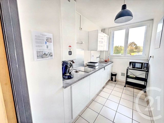 Appartement T3 à louer - 3 pièces - 56.1 m2 - TOULOUSE - 31 - MIDI-PYRENEES - Century 21 Les Minimes