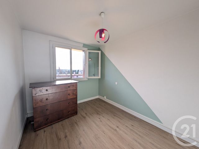 Appartement T4 à louer - 4 pièces - 77.56 m2 - TOULOUSE - 31 - MIDI-PYRENEES - Century 21 Les Minimes