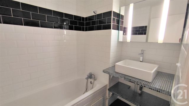 Appartement T3 à louer - 3 pièces - 63.31 m2 - TOULOUSE - 31 - MIDI-PYRENEES - Century 21 Les Minimes