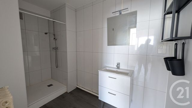 Appartement T3 à louer - 3 pièces - 57.11 m2 - TOULOUSE - 31 - MIDI-PYRENEES - Century 21 Les Minimes