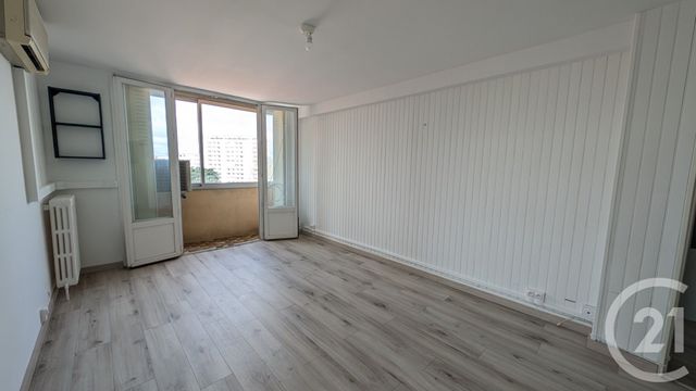 Appartement T3 à louer - 3 pièces - 57.11 m2 - TOULOUSE - 31 - MIDI-PYRENEES - Century 21 Les Minimes
